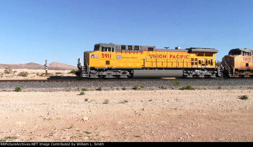 WB Intermodal Frt at Erie NV -4